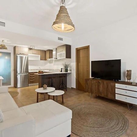 Luxe Appartement, Centrum Marbella, Vlak Aan Zee! Exterior photo
